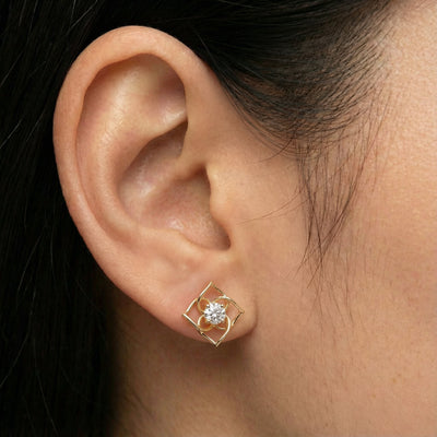 Orna Twist 9KT Gold Laboratory Grown Diamond Earrings