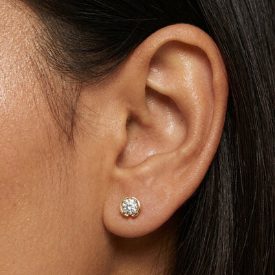 Minimal Luxe 9KT Gold Laboratory Grown Diamond Stud Earrings
