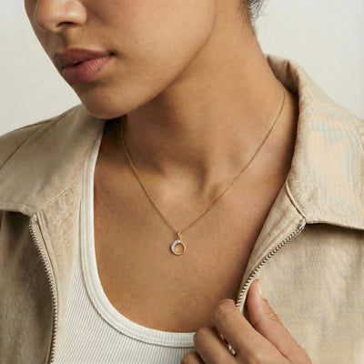 Eternal Loop 9KT Gold Laboratory Grown Diamond Pendant