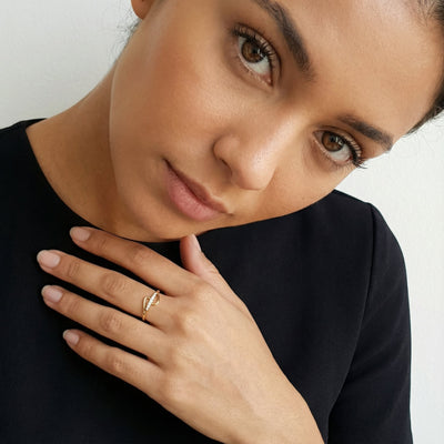 Graceful Curve 9KT Gold Laboratory Grown Diamond Ring